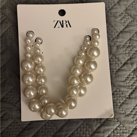 Zara Jewelry - Zara Pearl necklace